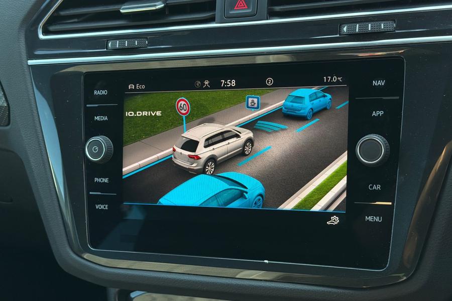 Volkswagen TIGUAN Photo autoimg-8905f2279157e45134d7509c0d454c16eb9a2b19.jpg