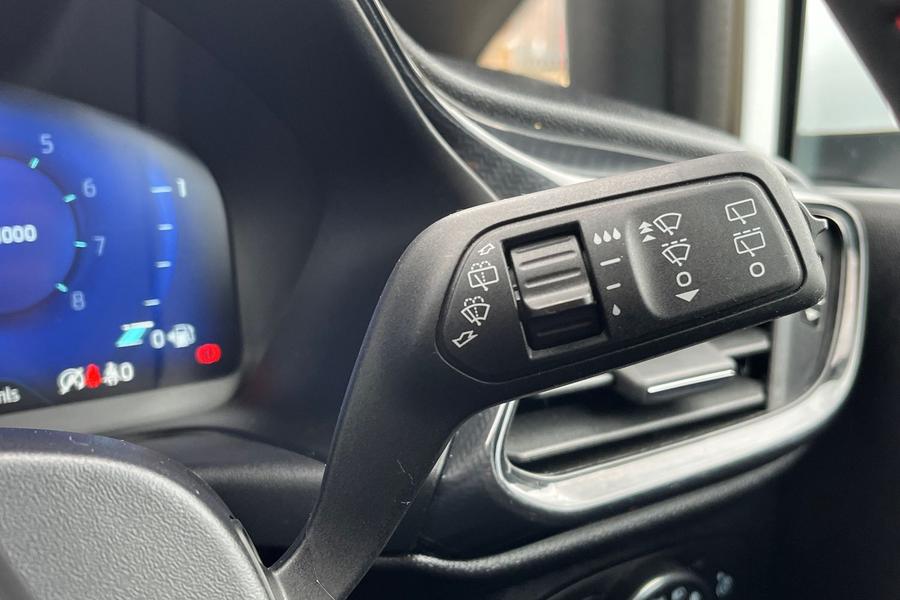 Ford Fiesta Photo autoimg-890a60e4306f605d0128ec21a57e0edc92d9d903.jpg
