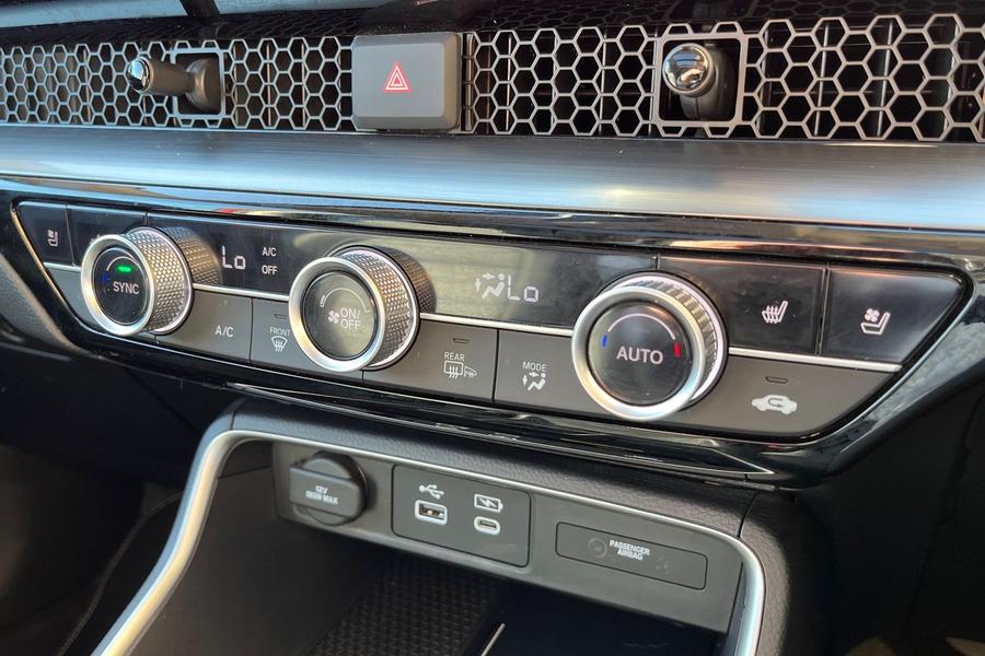 Honda CR-V Photo autoimg-890bd8d7ae6d7e65ab75166cb53333443000871d.jpg