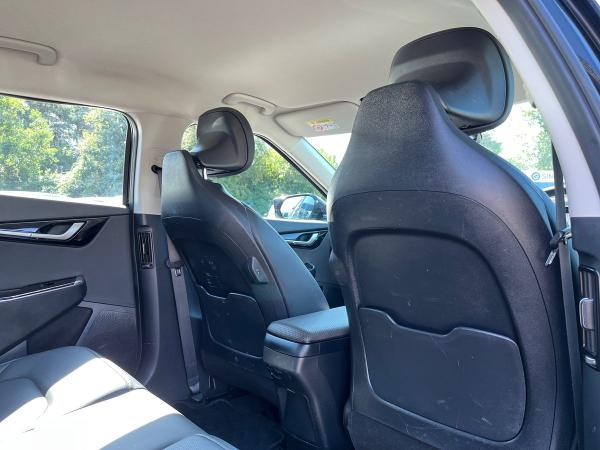 Kia EV6 Photo autoimg-890d55cc4b6e3a9704a333035c80e7f34e1ce06c.jpg