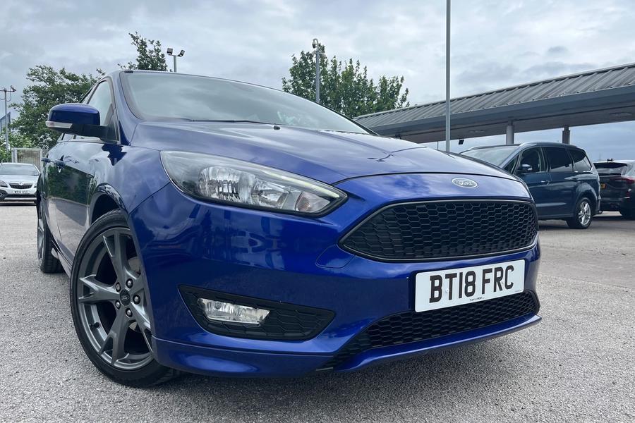 Ford Focus Photo autoimg-890f07e2886afab27eed77d4fb0ecc92340dacd3.jpg