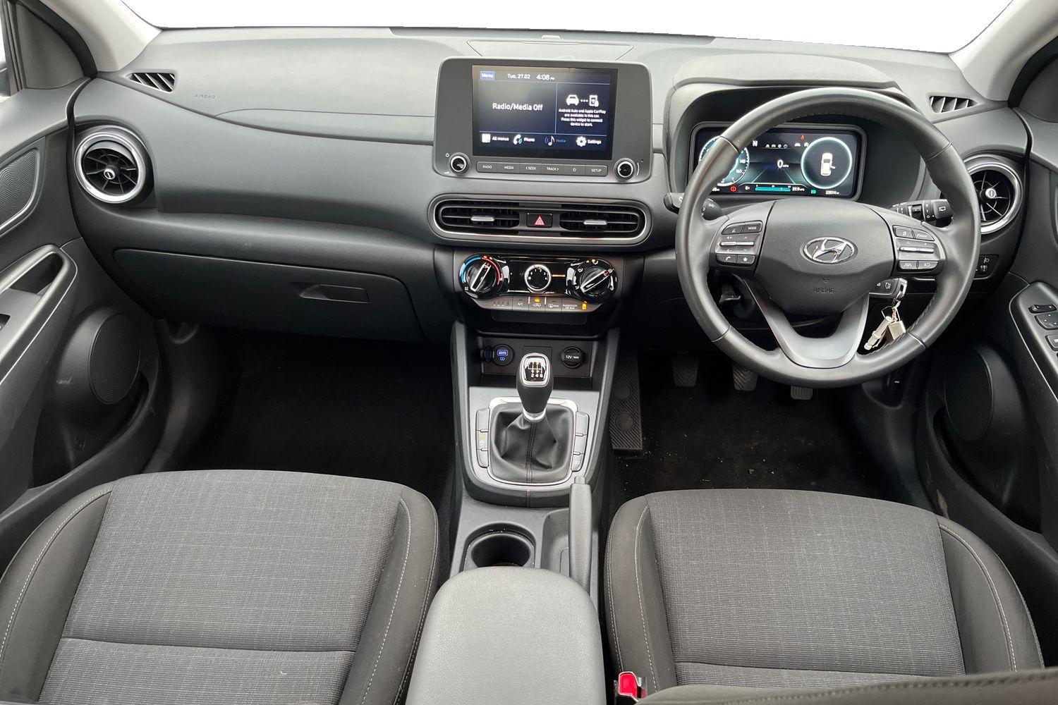 Hyundai KONA Photo 8