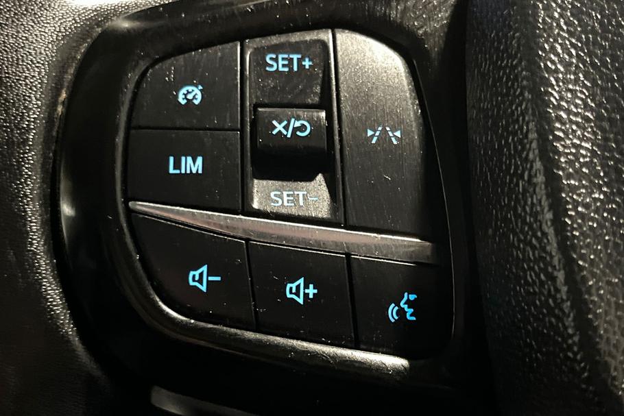 Used Ford TRANSIT CUSTOM DV24HSC 29