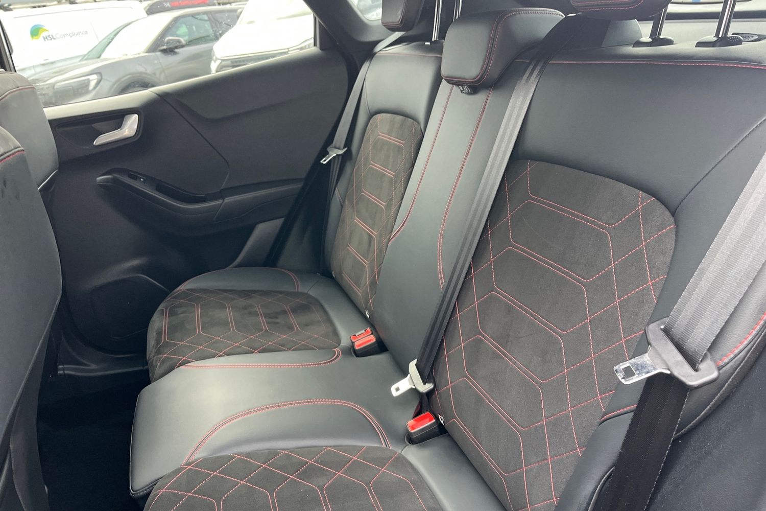 Ford Puma Photo 19