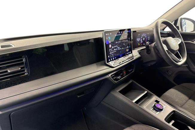 VOLKSWAGEN Tiguan Photo 2