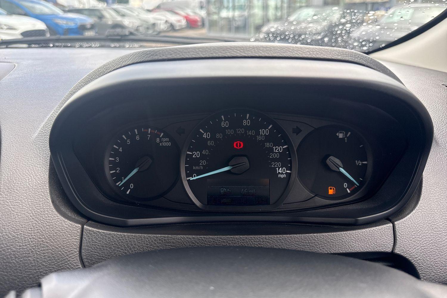 Ford KA+ Photo 12