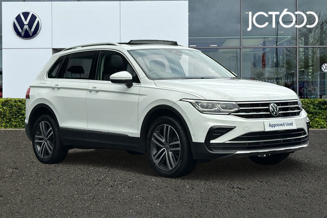 VOLKSWAGEN Tiguan Photo 1