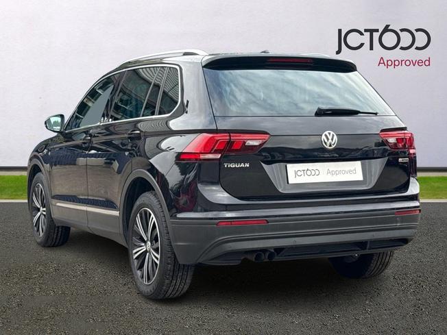 Volkswagen Tiguan Photo 3