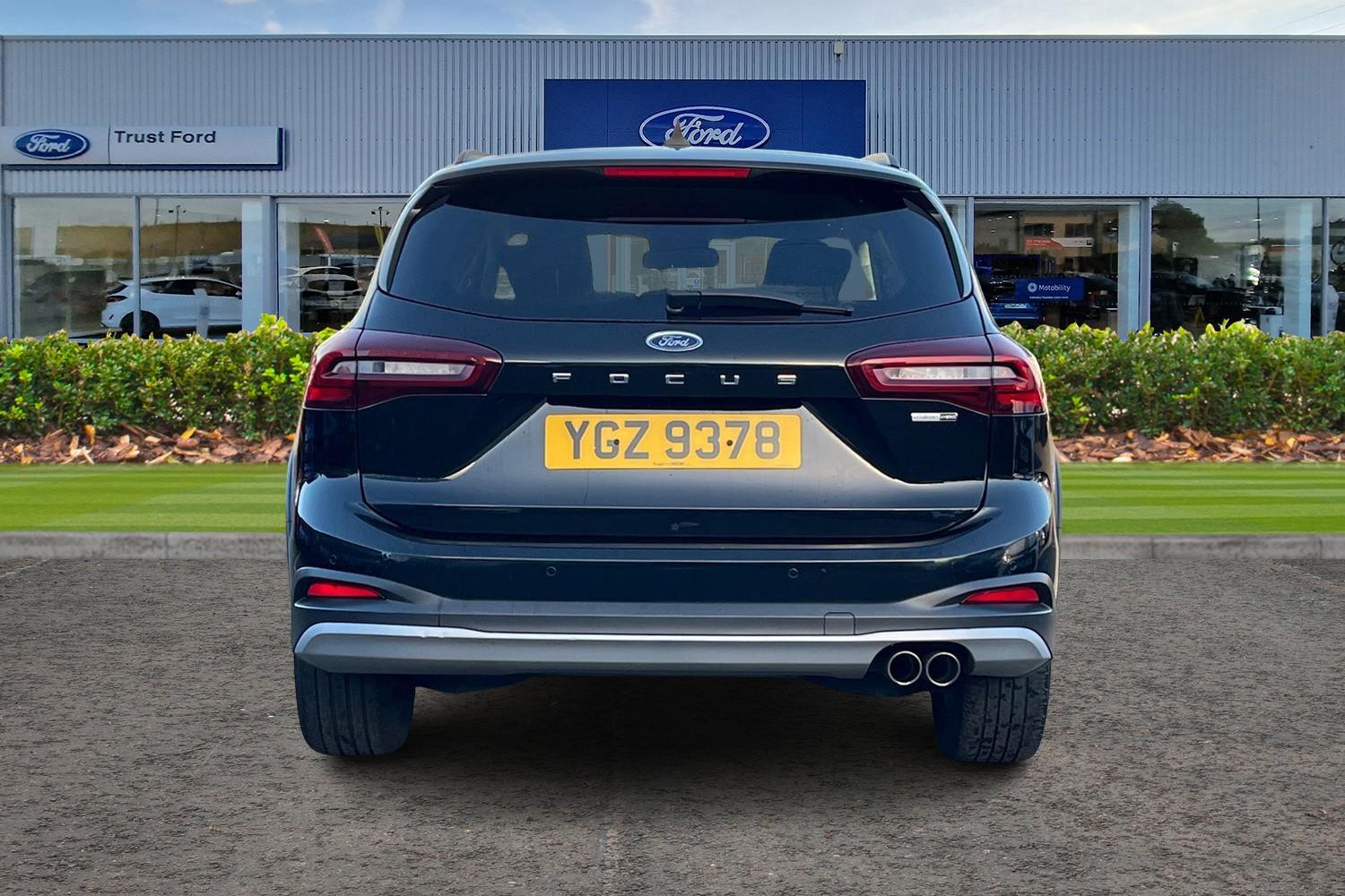 Ford Focus Photo 6