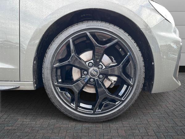 Audi A1 Photo autoimg-891e89d2c27d49d351b4adf45ab67a8c7e50624b.jpg