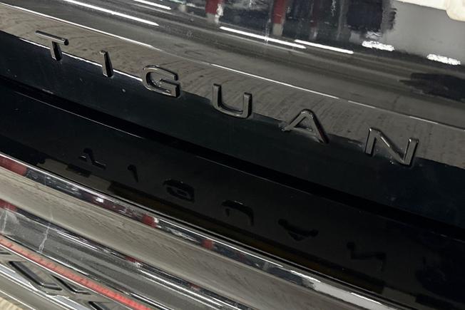 VOLKSWAGEN Tiguan Photo 37