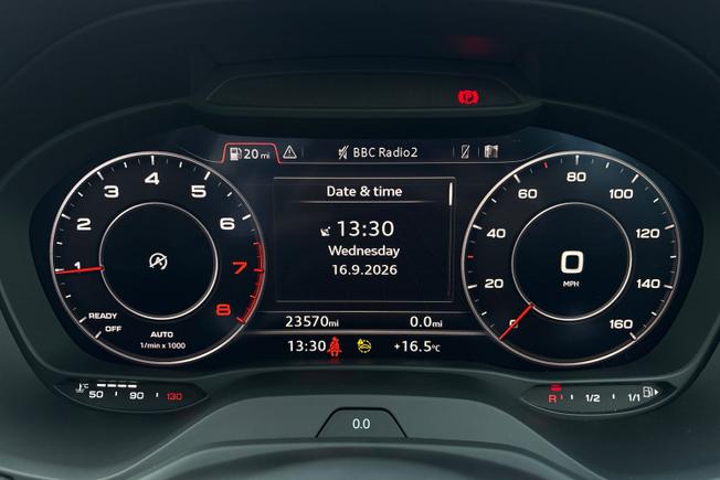 AUDI Q2 Photo 15