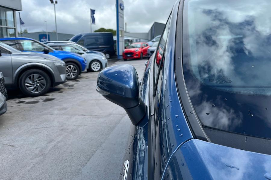 Ford FIESTA Photo autoimg-892d84d9a4fd824924465a84fbfb0008473555ce.jpg