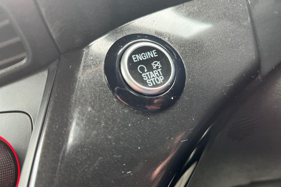 Ford KUGA Photo autoimg-892ed00bda9c090822d25e76b834ed1e1374d70b.jpg