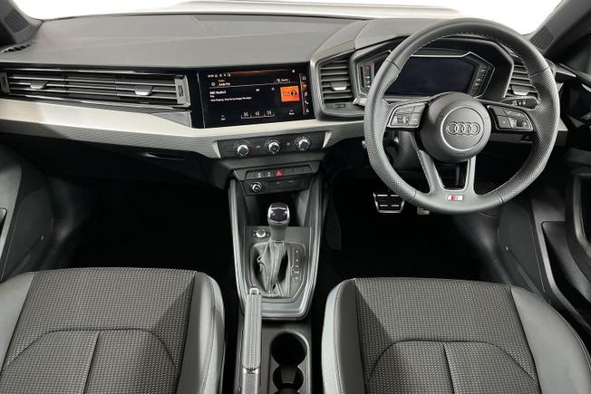 Audi A1 Photo 10