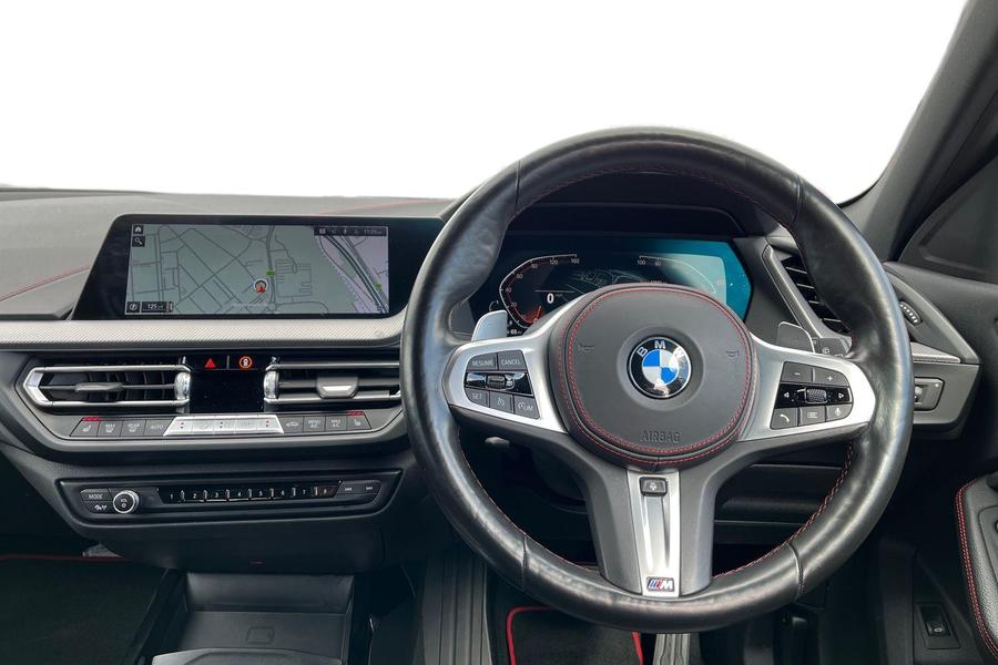 BMW 1 Series Photo autoimg-893530ee2132b8fa4ff8b8004c1c768c54191239.jpg