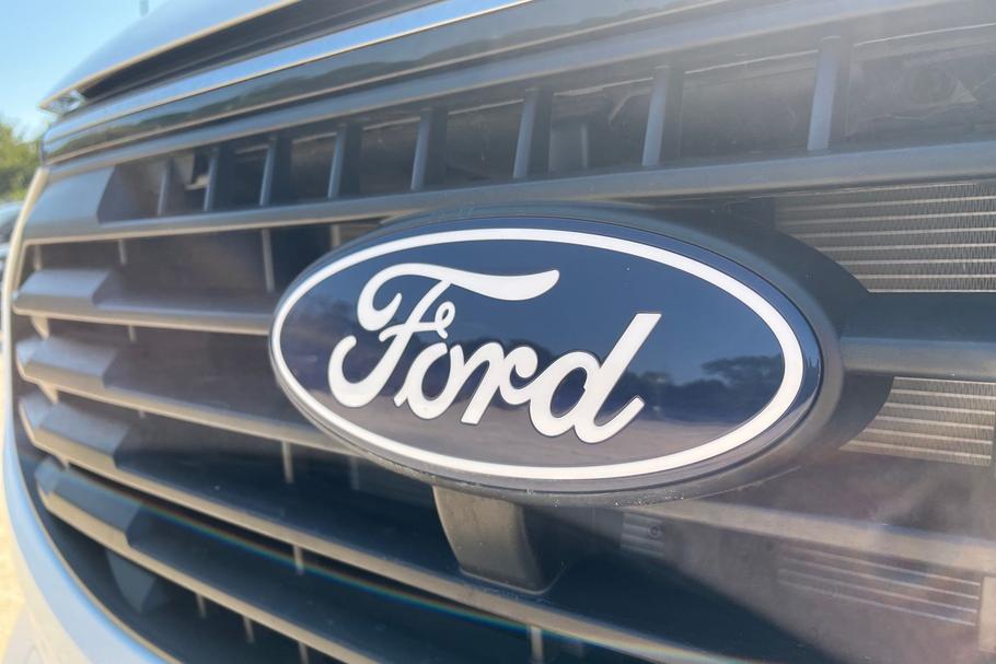 Used Ford TRANSIT CUSTOM LB75UBM 17