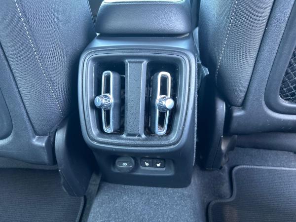 Volvo XC40 Photo autoimg-8938f5e54b70e57fb9842fea644c42d96c233d12.jpg