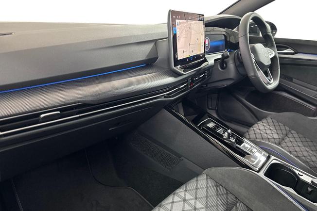 Volkswagen Golf Photo 2