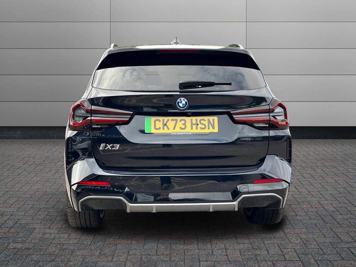 BMW iX3 Photo 6