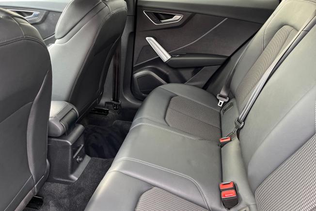 Audi Q2 Photo 42
