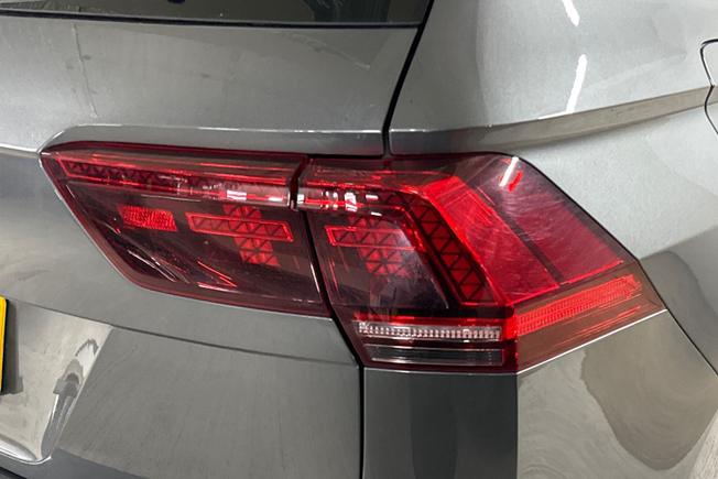 Volkswagen Tiguan Photo 18
