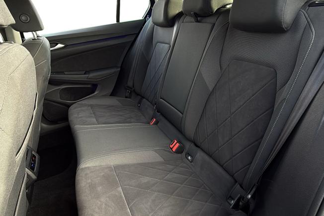 VOLKSWAGEN Golf Photo 9