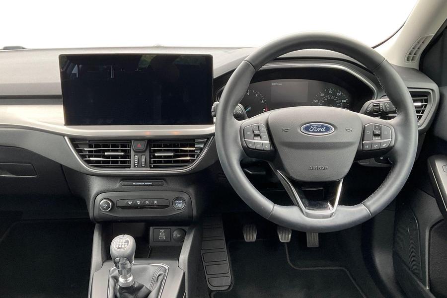 Ford Focus Photo autoimg-89496b9926f46eae1c684e7b4e22eb35782b0ae0.jpg
