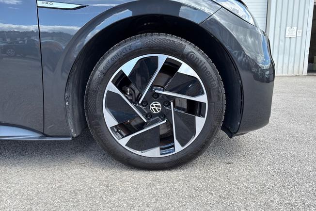 VOLKSWAGEN ID.3 Photo 5