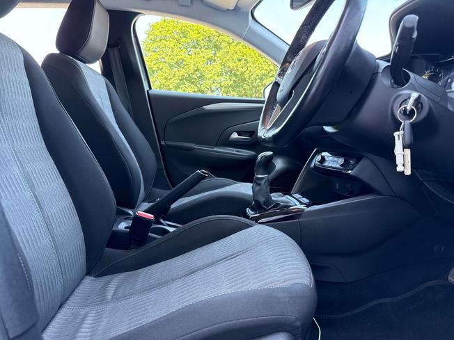 VAUXHALL Corsa Photo 46