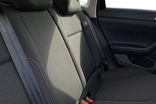 VOLKSWAGEN Polo Photo 9