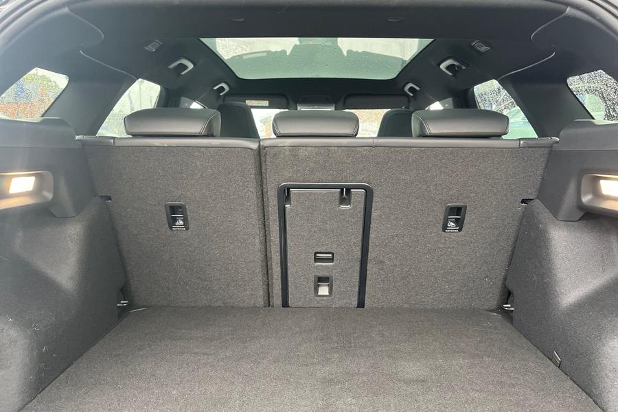 Ford EXPLORER Photo autoimg-89601506e94edaab2b19d2ce98dff21c030e2720.jpg