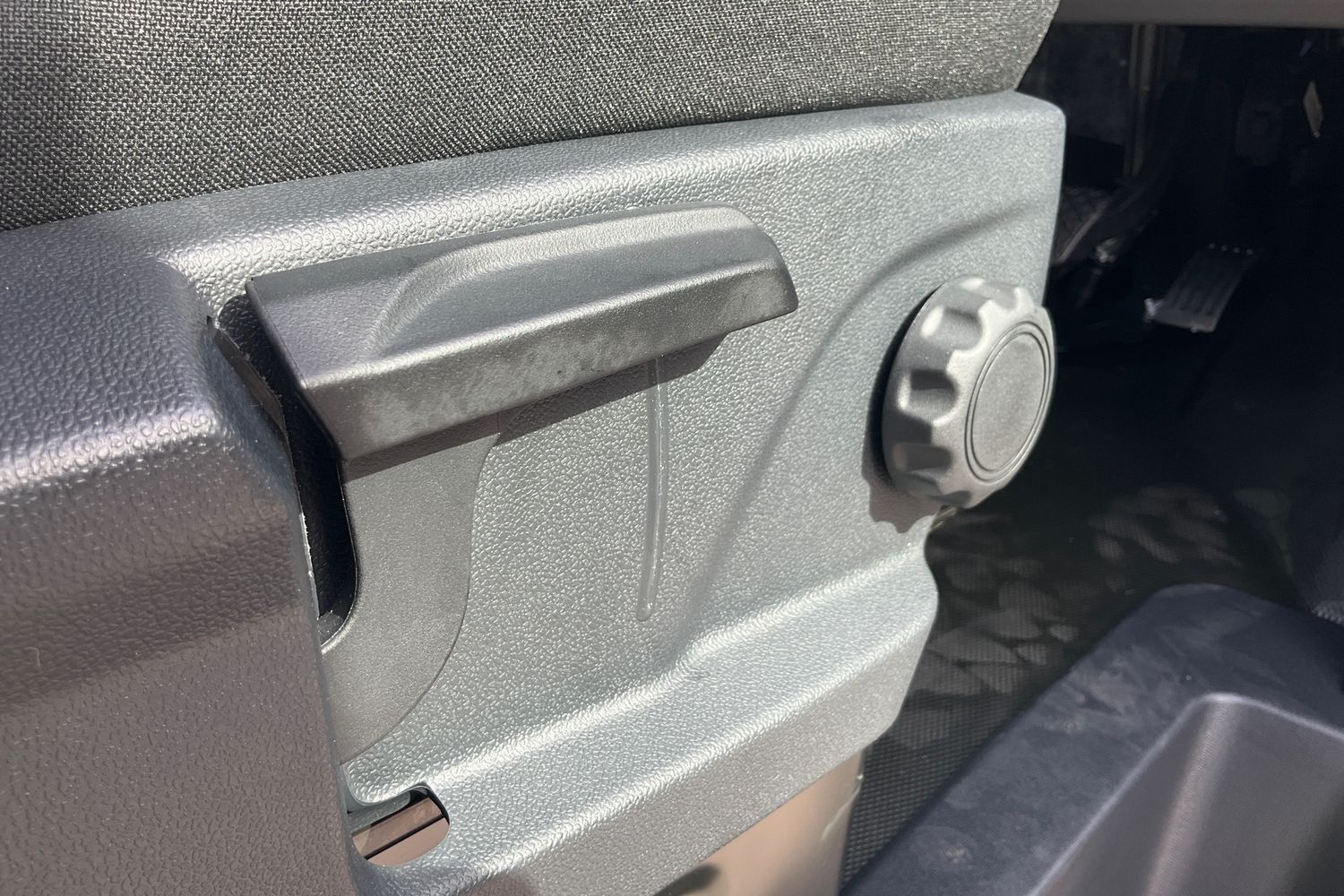 Ford E-Transit Custom Photo 17