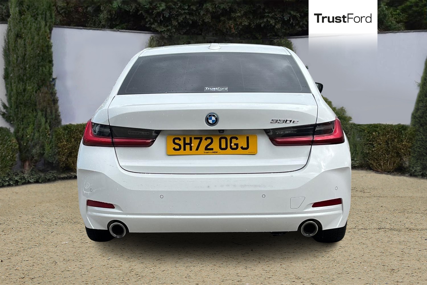 BMW 3 SERIES Photo 6