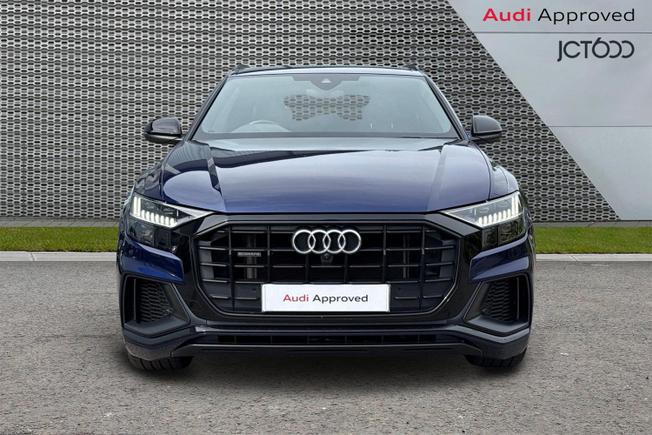 Audi Q8 Photo 8