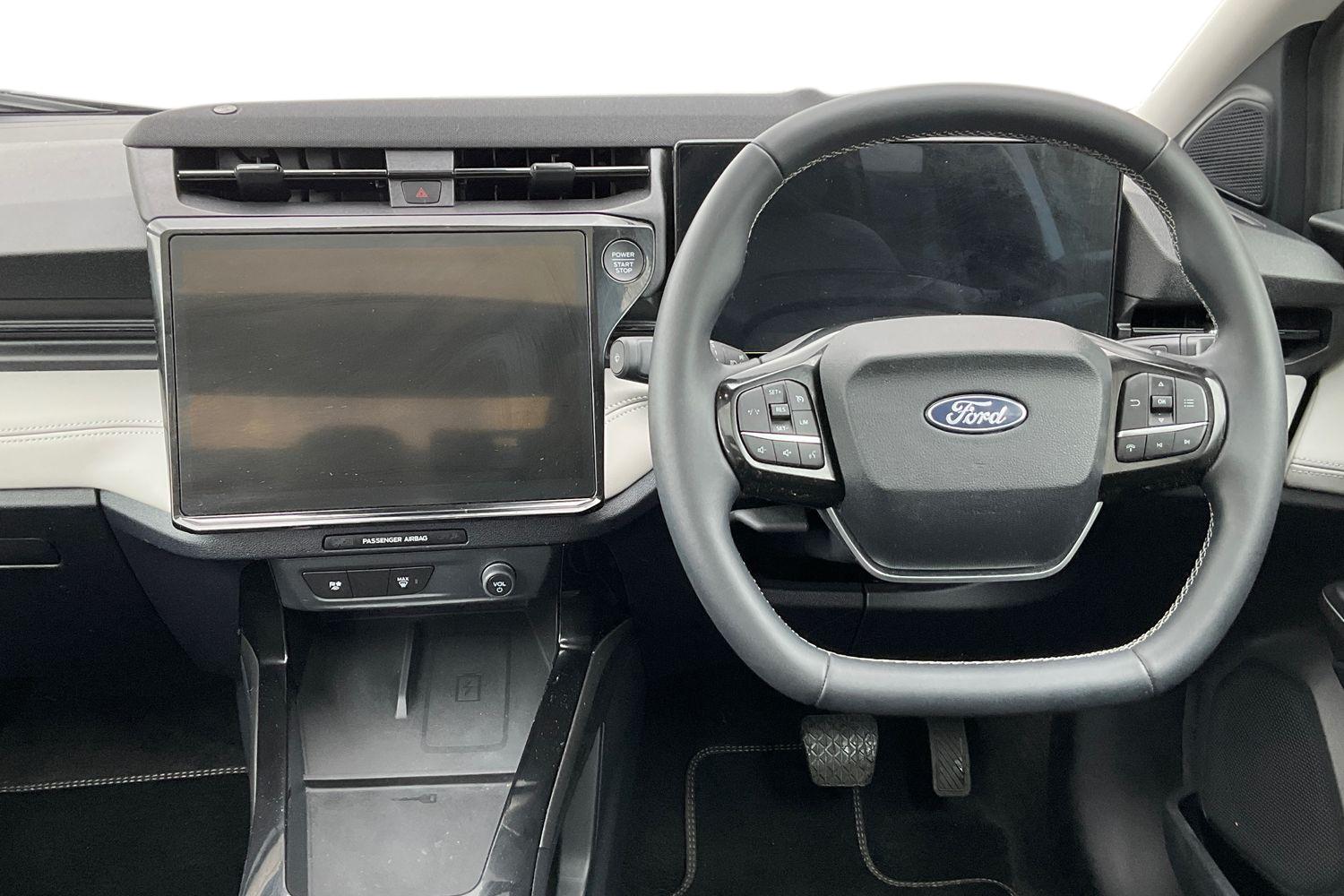 Ford Puma Gen-E Photo 10