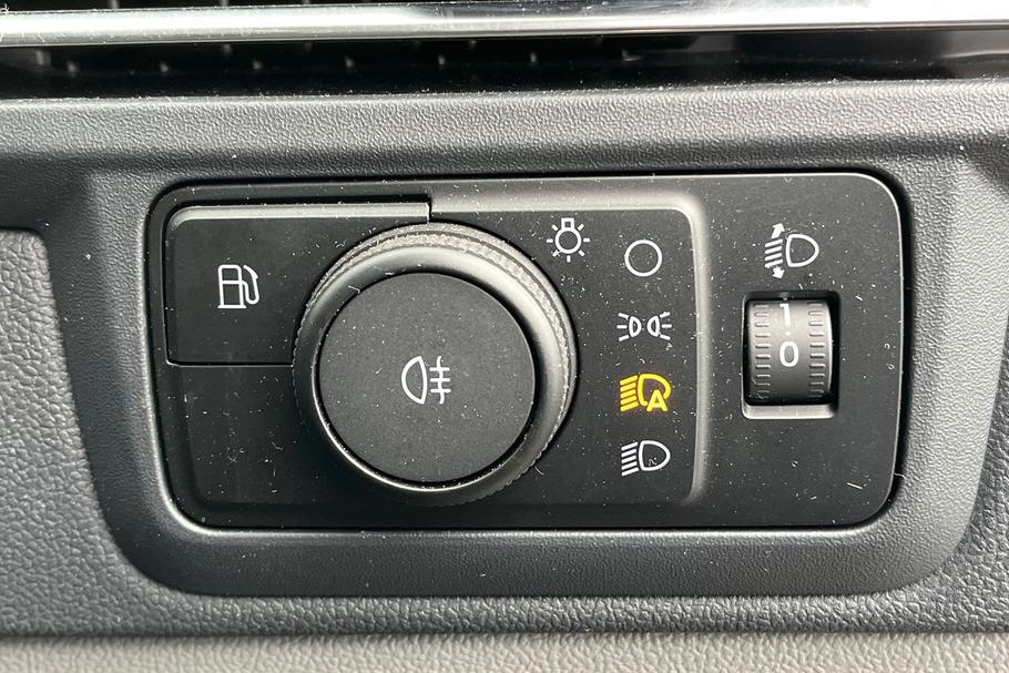 Used Ford TRANSIT CUSTOM IMZ7750 27