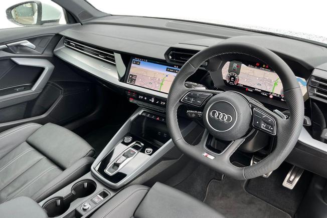 AUDI A3 Photo 6