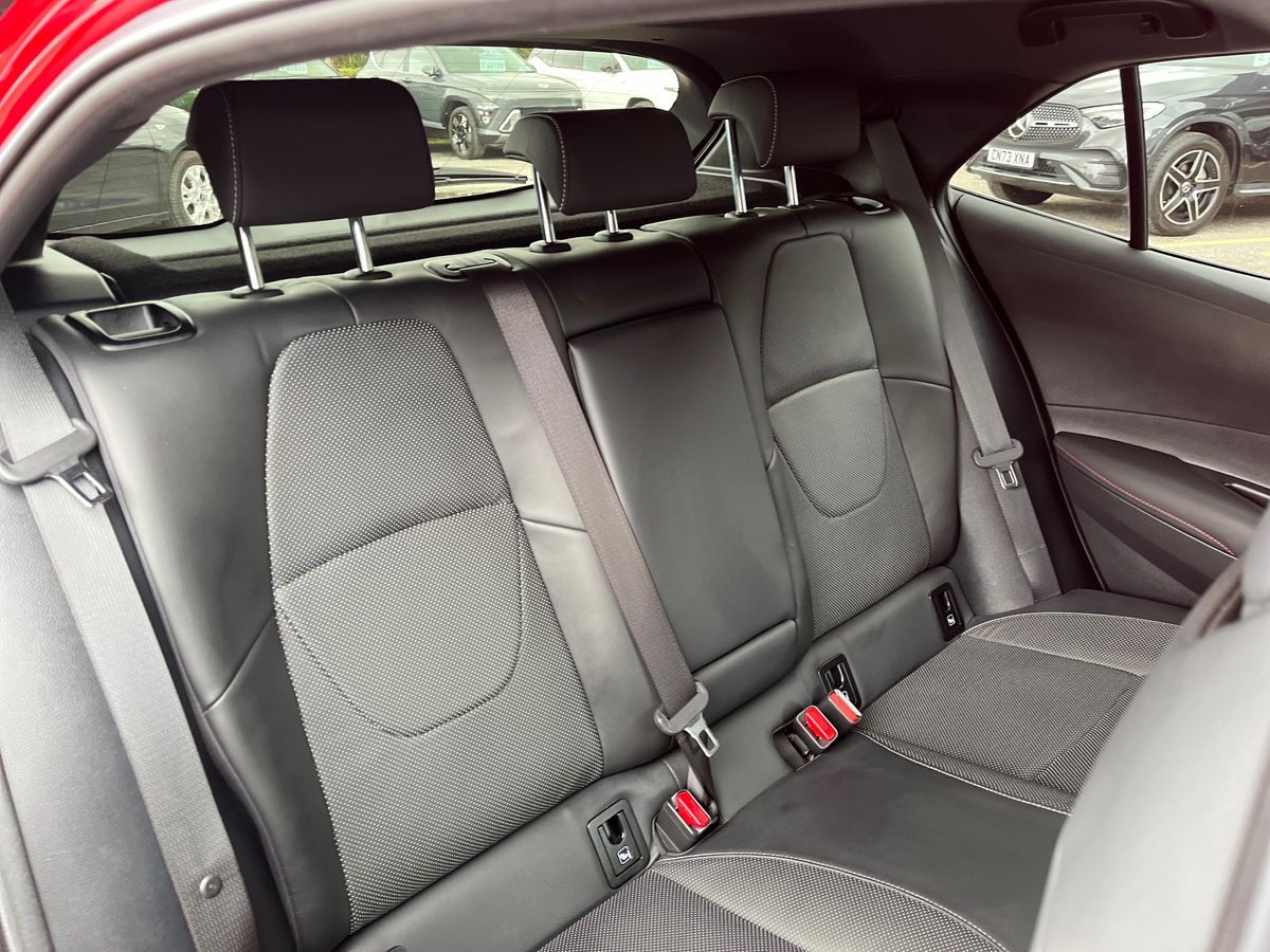 Toyota Corolla Photo 28
