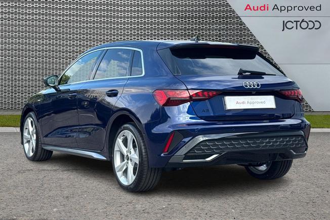 AUDI A3 Photo 3