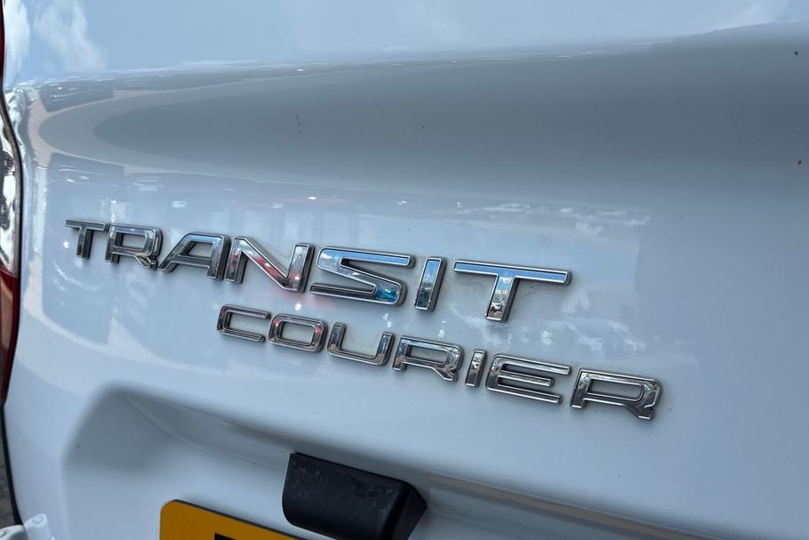Used Ford TRANSIT COURIER MW22EOA 20