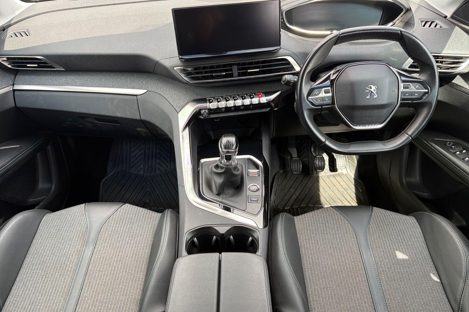 Peugeot 5008 Photo 9