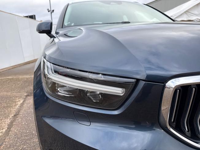 VOLVO XC40 Photo 19