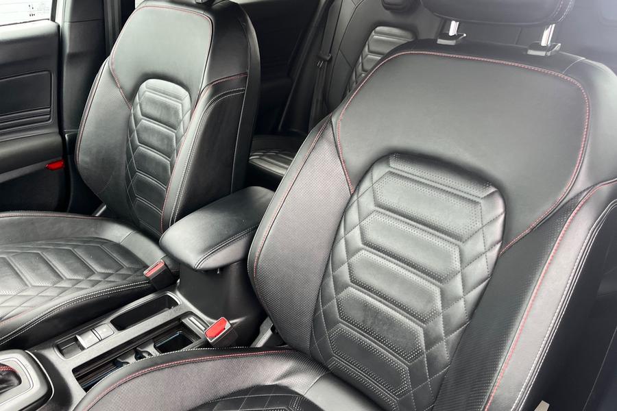 Ford Focus Photo autoimg-8975bf3f4aa5d862f6a87a72b11ce50ab15e07cf.jpg