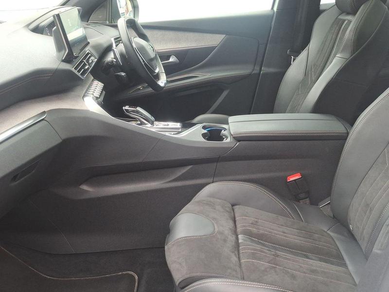 Used Peugeot 3008 NV22SOJ 16