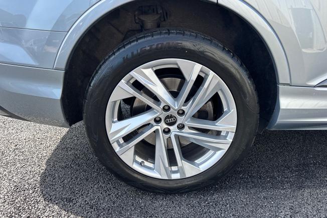 Audi Q7 Photo 28