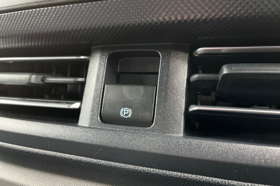 Used FORD TRANSIT CUSTOM WN75KHR 16