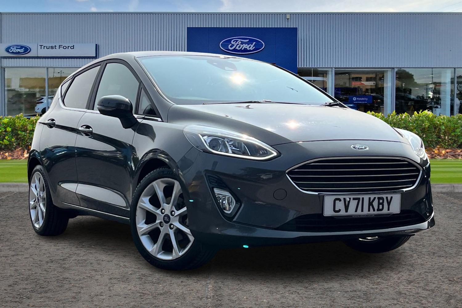 Ford Fiesta Photo 0