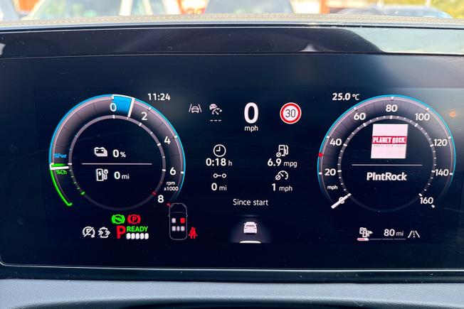 Volkswagen Tiguan Photo 15