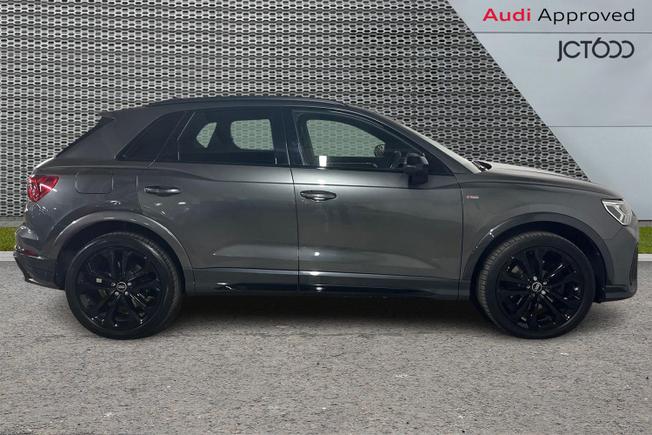 AUDI Q3 Photo 4